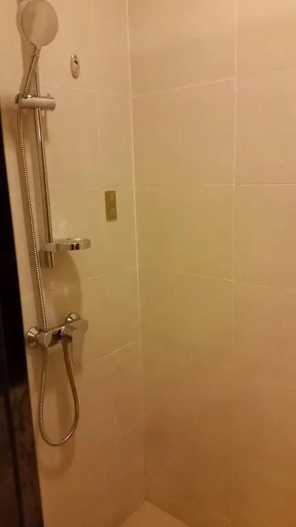 7Days Inn Shanghai Guilin Road Metro Station 酒店